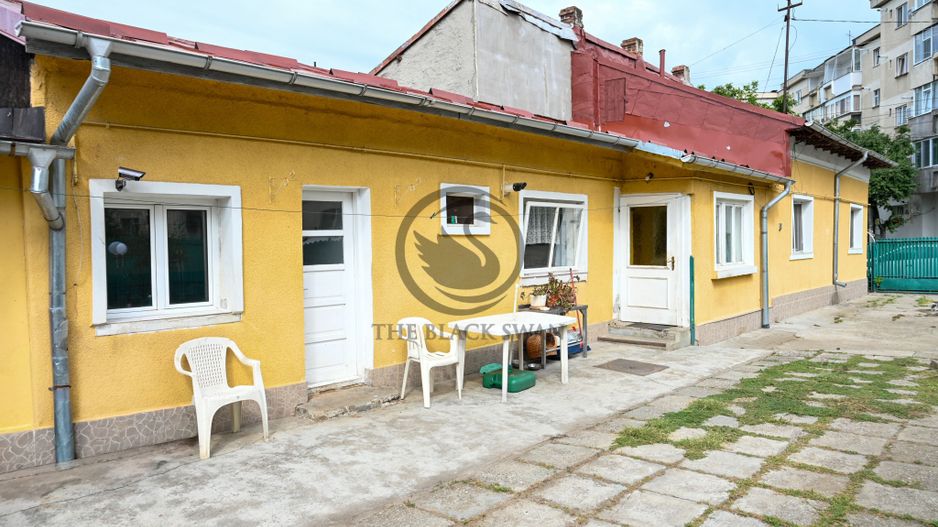 Casa cu 3 camere de vanzare | Mihai Bravu - Ploiesti | Comision 0% - Poză 1