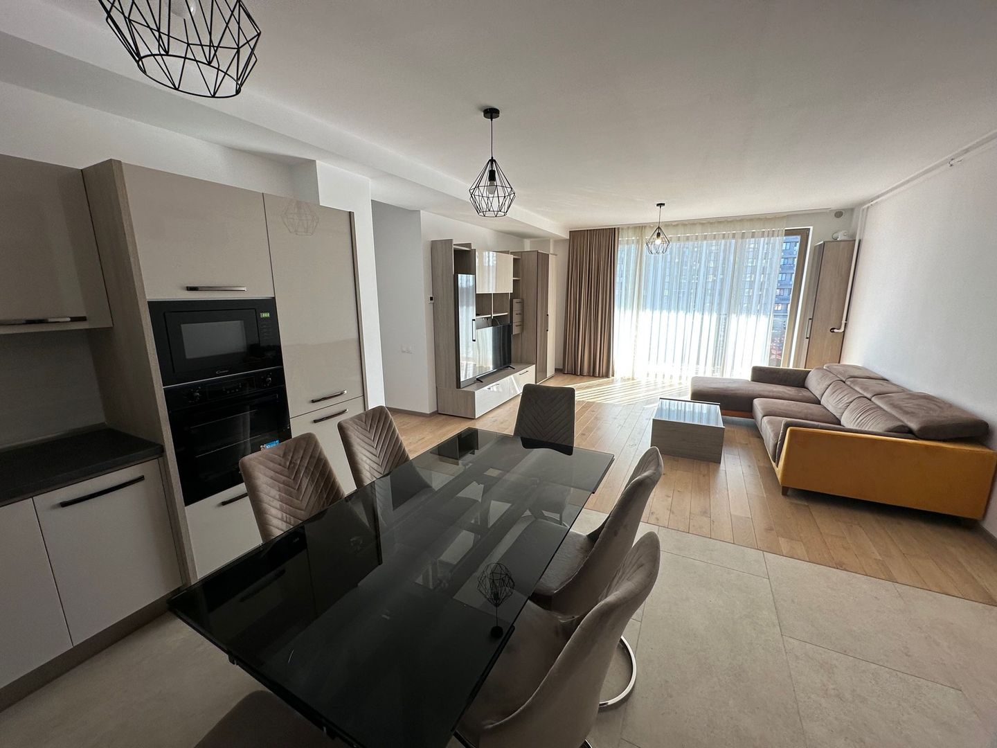 Apartament bloc nou 3 camere - parcare subterana - Poză 3