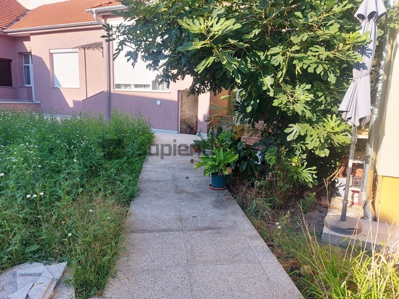 Apartament cu 3 camere la casa str.M.Eminescu - Poză 1