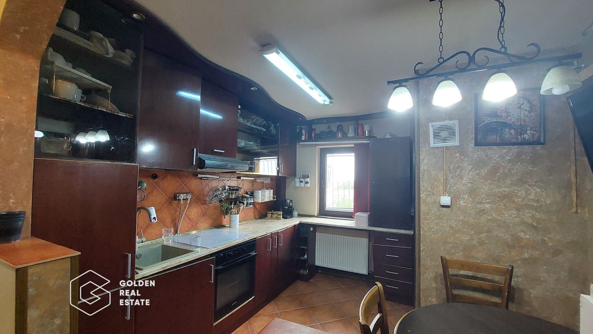 Apartament 3 camere, etaj 2, decomandat, zona Podgoria - Poză 4