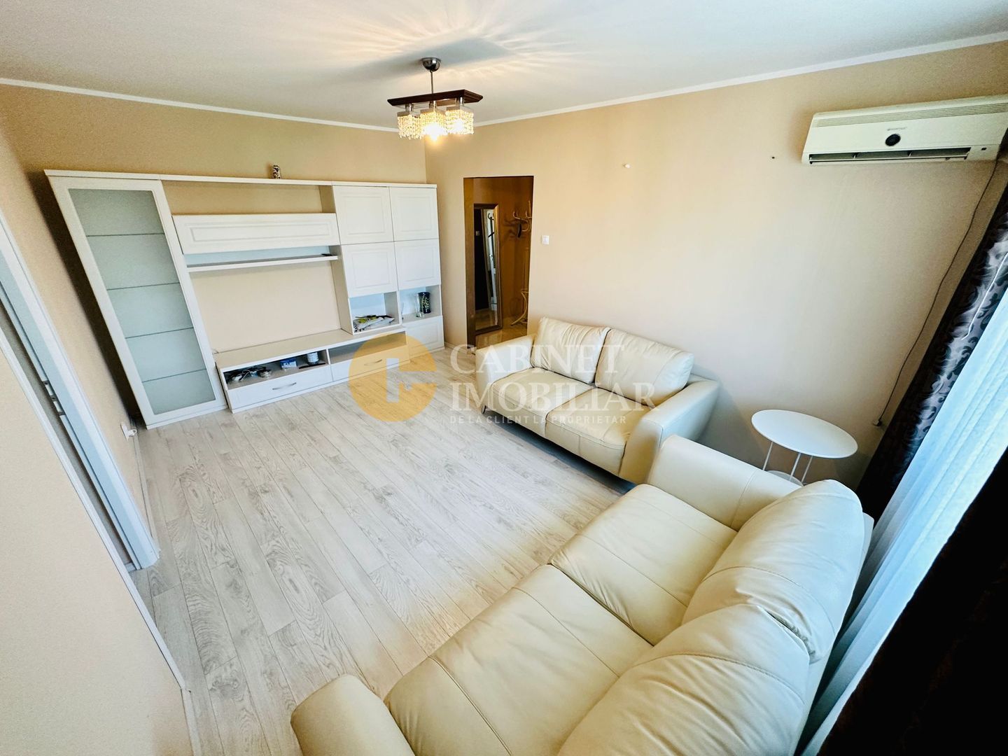 Apartament cu 3 camere - Bloc Fara Risc - Renovat - Zona Podu Ros - Poză 2