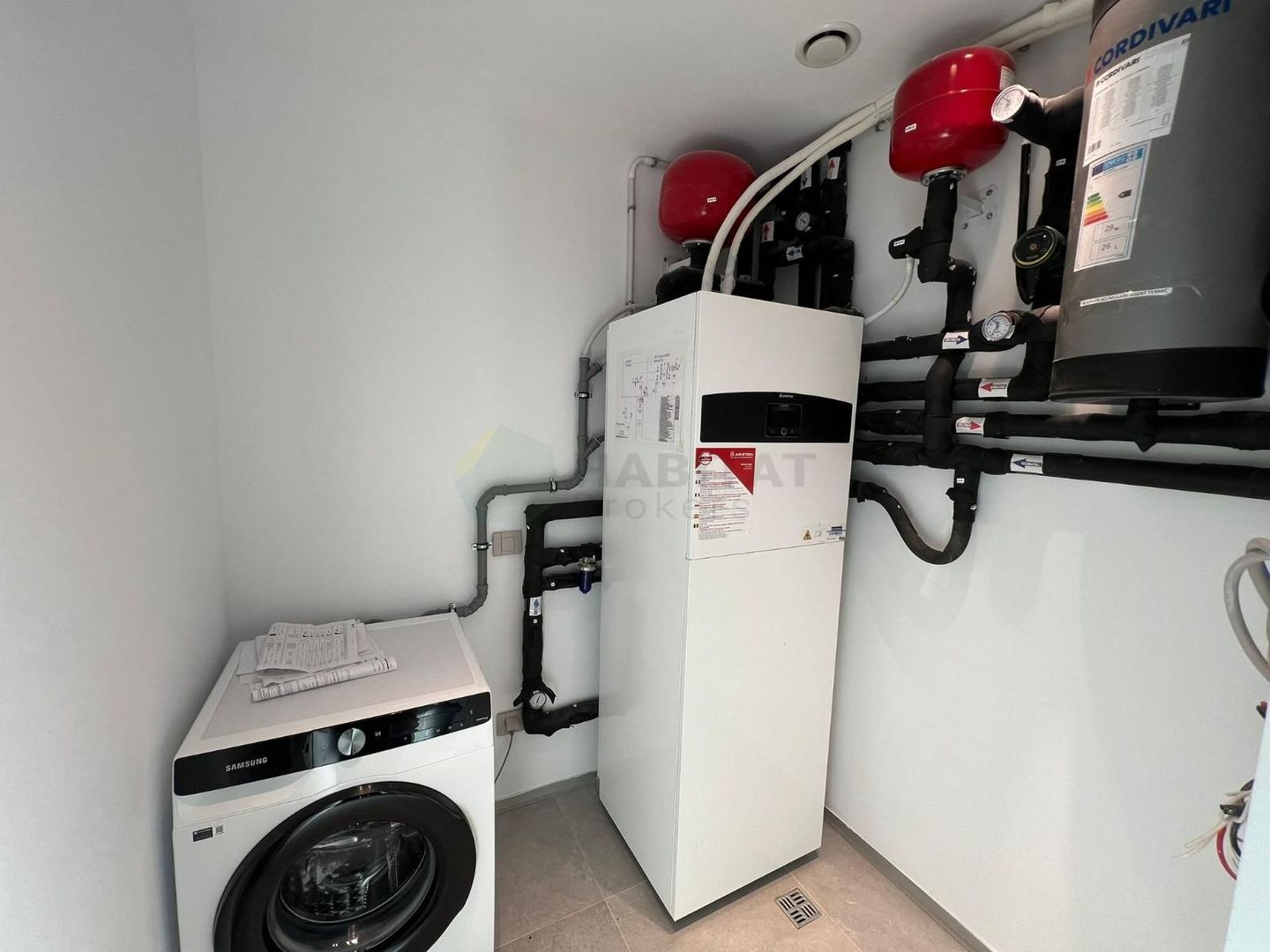 VILĂ DE LUX DE ÎNCHIRIAT | AMBER FOREST | TUNARI - Poză 13