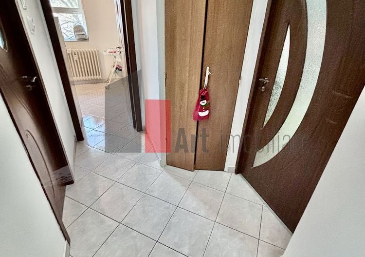 Vânzare garsonieră Timpuri Noi - Splaiul Unirii - Poză 1