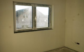 OPORTUNITATE: De vânzare - Casă nouă în cartier Izvor - Poză 11