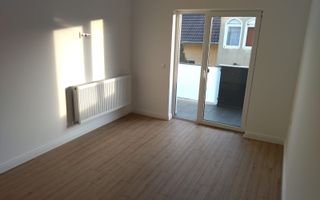 Apartamente cu 1,2,3 camere,zona Sud - Poză 3