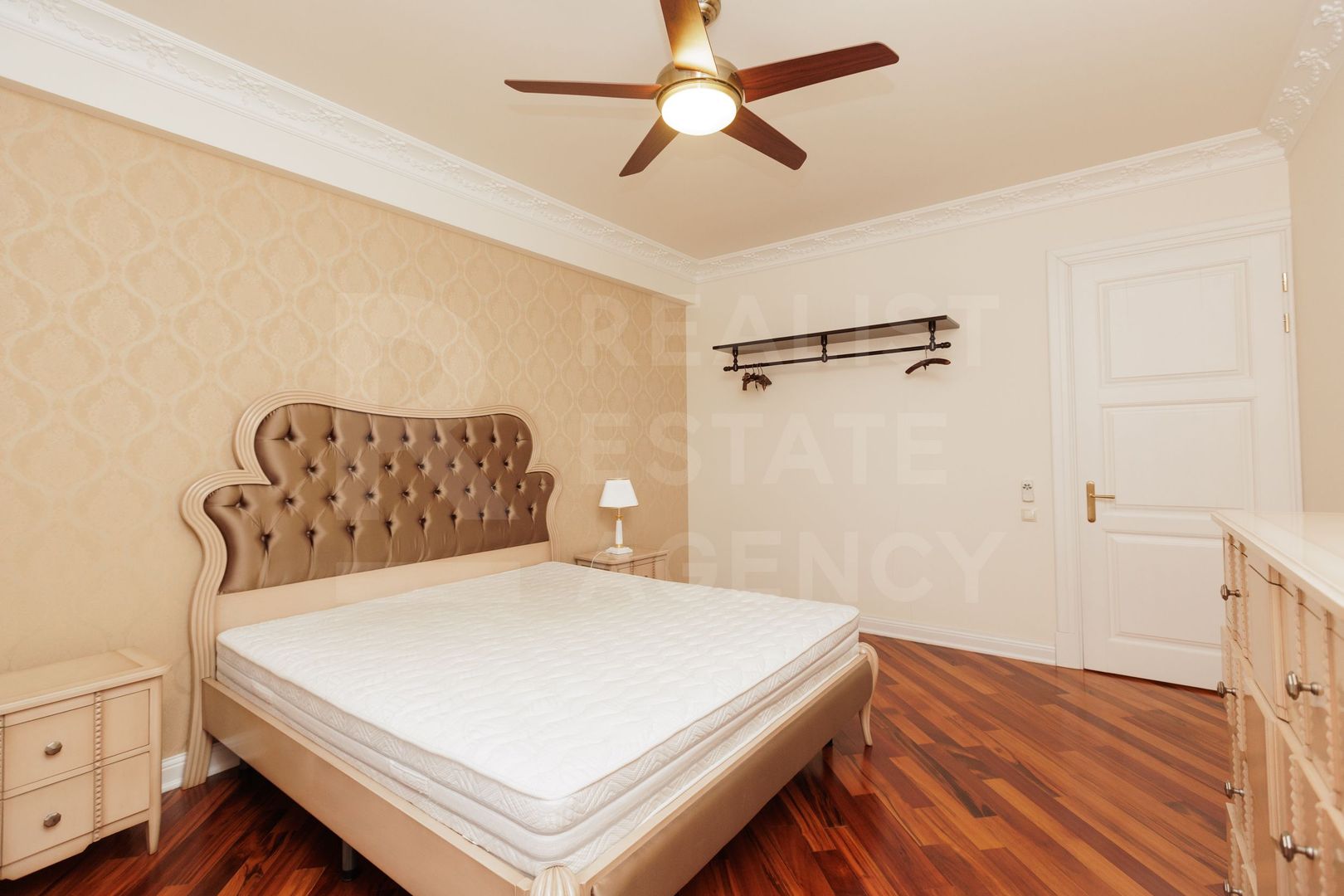 Chirie, apartament, 3 camere, strada Sfatul Țării, Centru - Poză 2