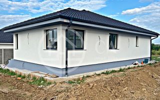Casa cu 4 camere de vanzare in Paleu, Bihor - Poză 1