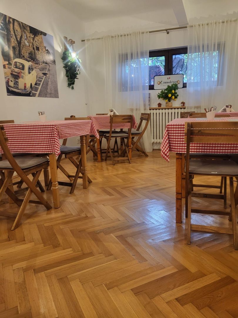 Casa Vatra Luminioasa pretabil afacere, firme, restaurant, cabinet - Poză 2