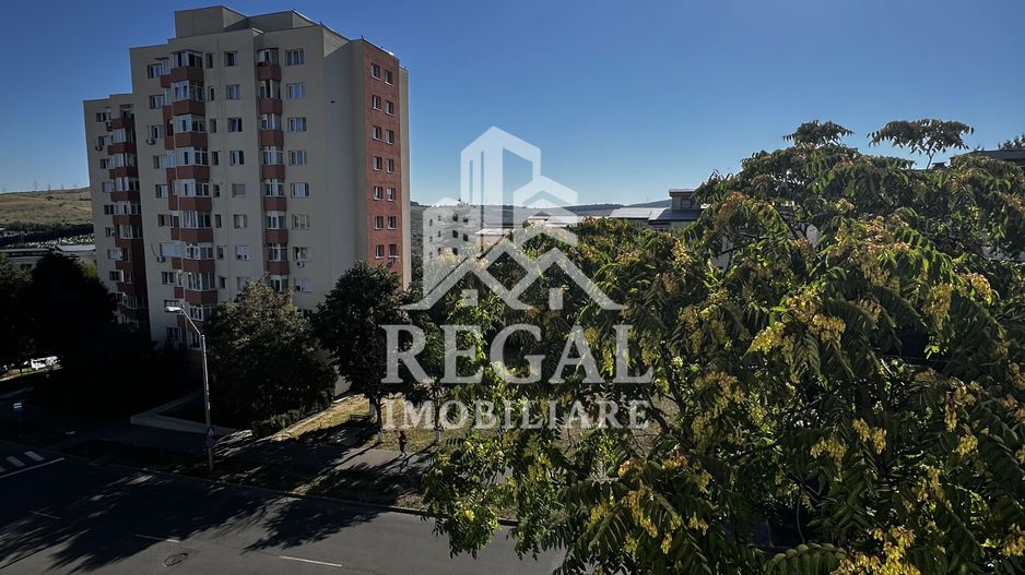 Apartament 3 camere de vânzare – Micro 7 - Poză 4