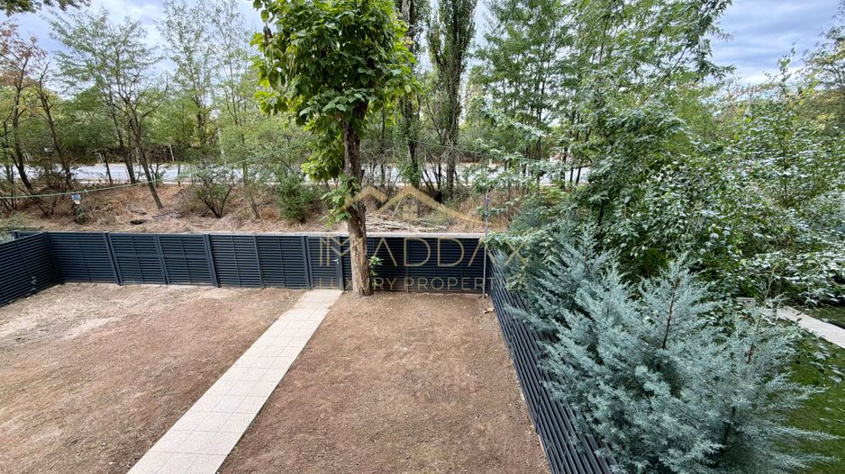 Duplex 4 camere cu gradina //  200 mp + curte 150mp // Straulesti - Poză 33