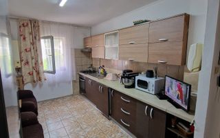 Apartament decomandat 3 camere-2 balcoane-etaj 3-Zona Petru Maior - Poză 6