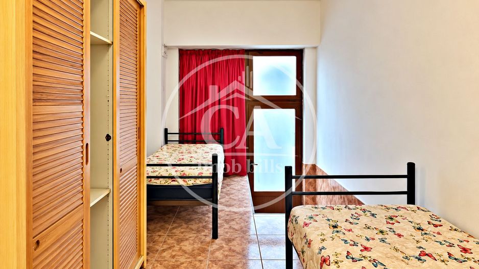 Casa de închiriat cu 2 camere în zona Ultracentrala, Oradea - Poză 1