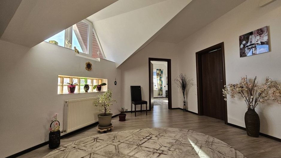 Vilă P +M în centrul orașului Otopeni, 7 + camere, anexe apartament - Poză 6