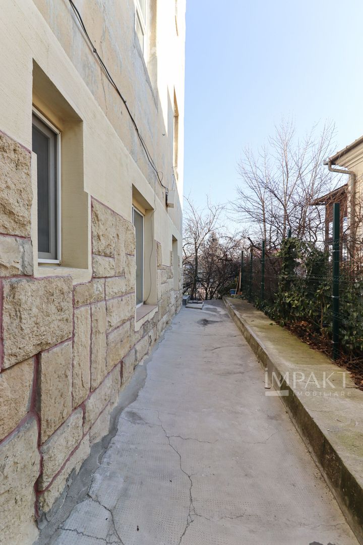 Apartament cu 3 camere si cota parte de gradina, zona strazii Horea! - Poză 17