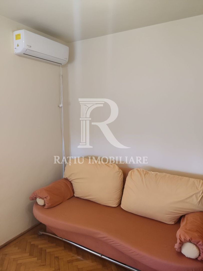 Apartament cu 3 camere de închiriat | Centrul Civic | Oradea - Poză 9