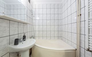 Ap. 2 camere - Frații Golesti -Gara Pitesti - McDonald’s - Poză 7