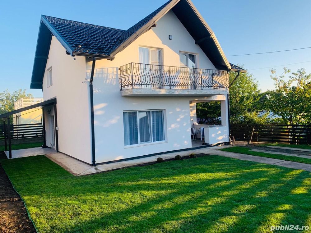 Vila deosebita,zona Hlincea - Poză 1