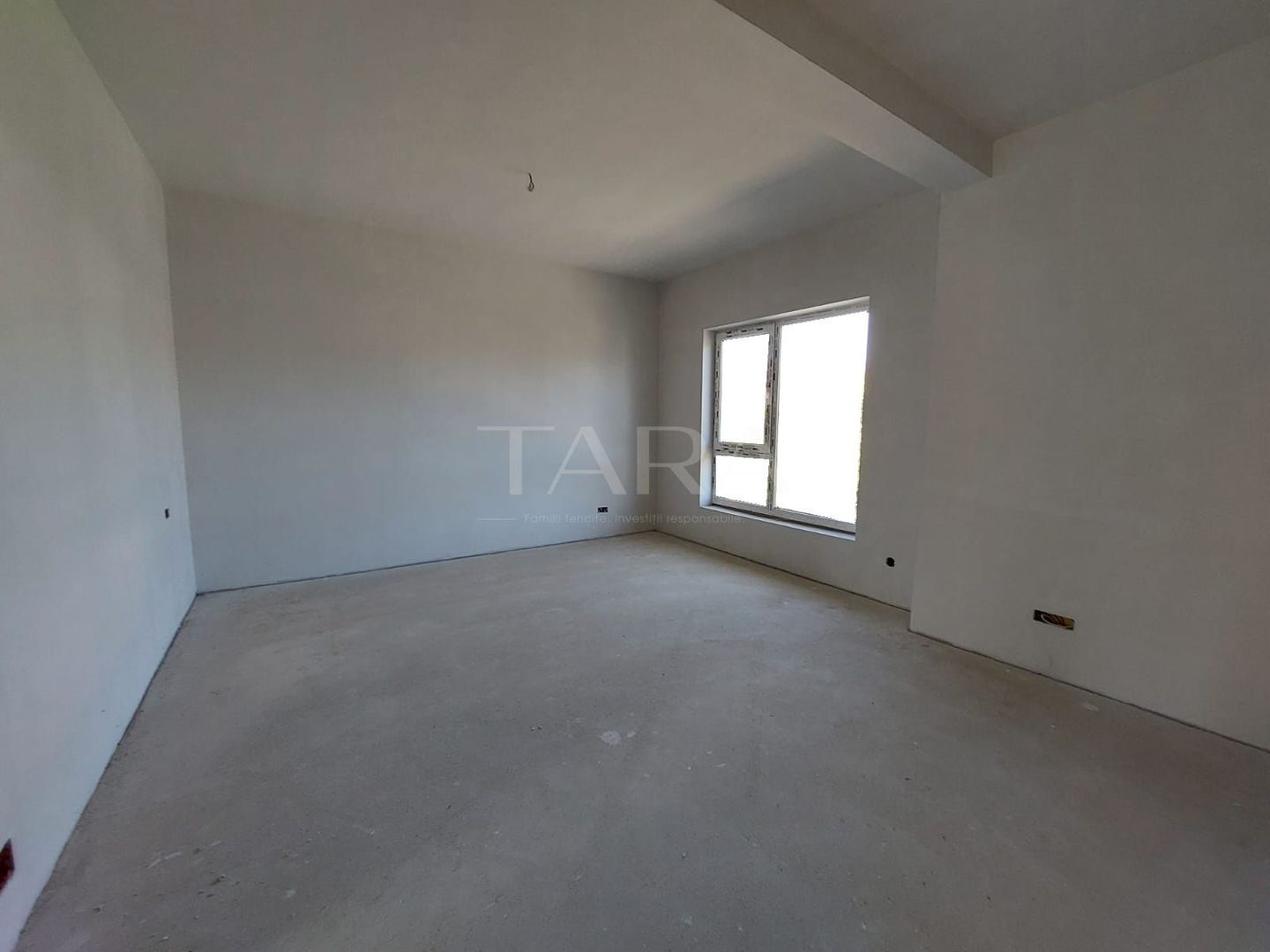 Casă spațioasă cu grădină în Florești, aproape de zona Somesului. - Poză 8