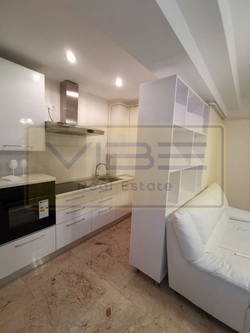 Copou/Parc Copou -2 camere - Parcare- bloc nou - Poză 12