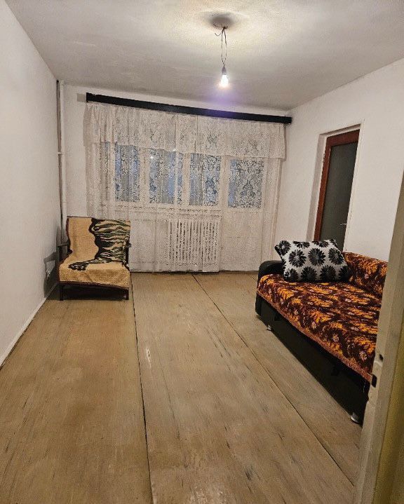 Apartament 3 camere de vanzare Drumul Taberei -Plaza Romania - Poză 1