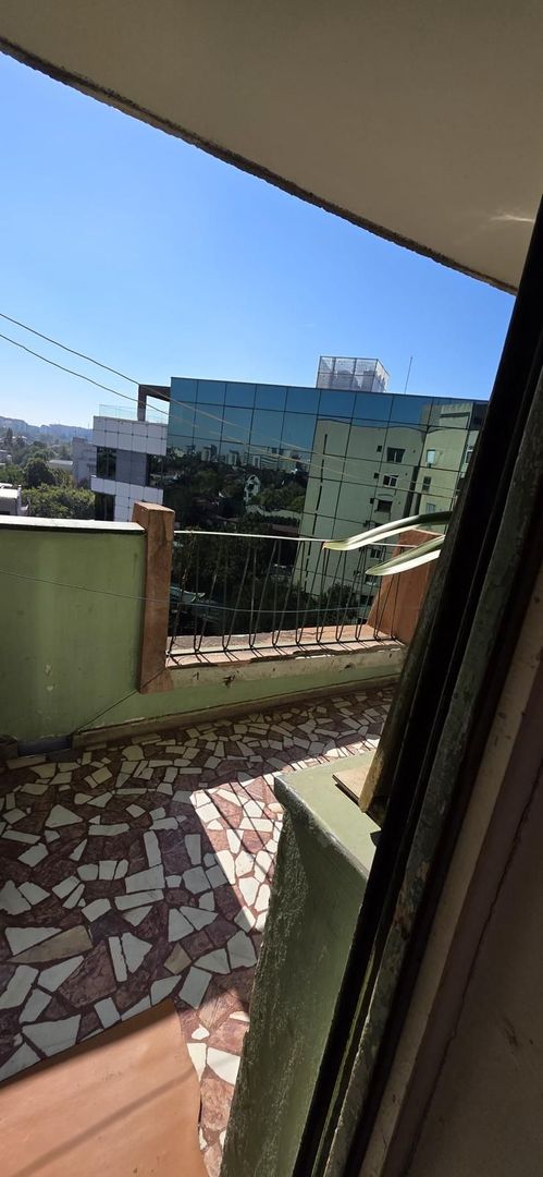Vanzare Apartament 3 camere, 90 mp  – Cotroceni, vedere Splaiul Independentei - Poză 14