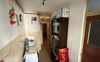 Garsonieră de vânzare decomandată 40mp, zonă Rahova - Poză 3