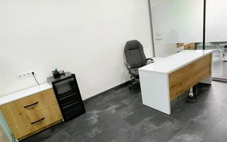 Spatii de Birouri Ultramoderne - Poză 3