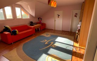 Vânzare casă cu piscină și teren 1.070 mp - Poză 11
