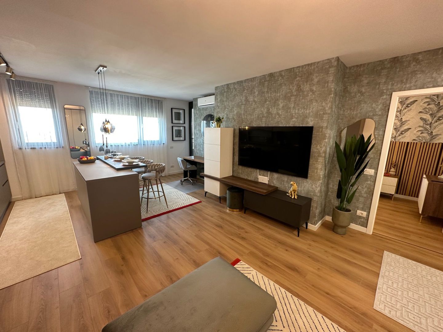 Luxury apartment for rent - Poză 12