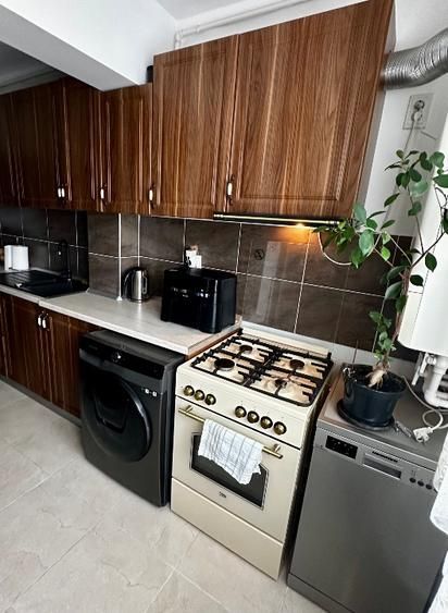 Apartament, 2 camere + pacrare Berceni, Zona Grand Arena - Poză 1