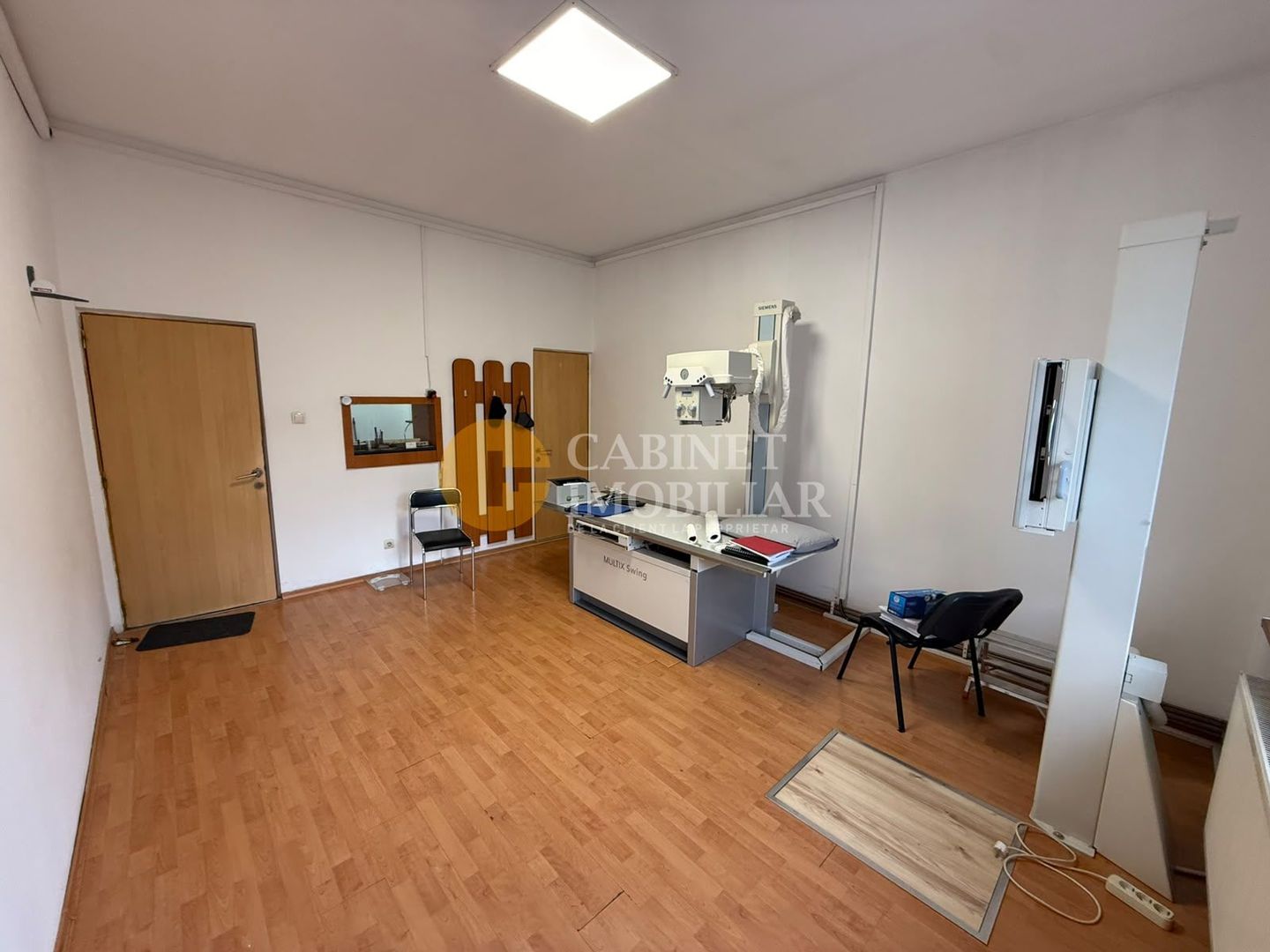 4 CAMERE DECOMANDAT--ETAJ 1--BLOC TIP VILA--PIATA UNIRII - Poză 6