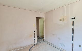 Apartament 2 camere, etaj 1, de vanzare , strada Ghioceilor - Poză 2