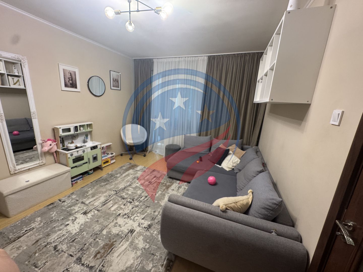 Apartament 2 camere- zona Liceul de Chimie/ Severinului - Poză 1
