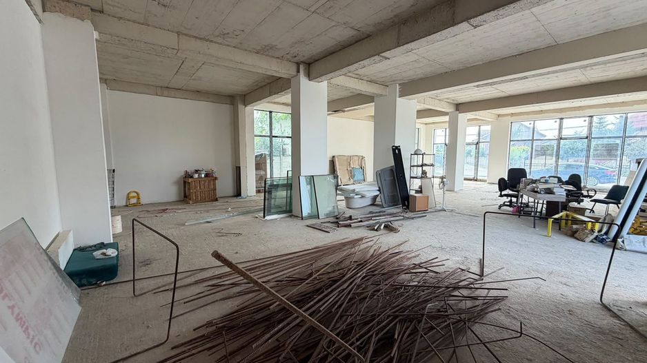 SPATIU COMERCIAL DE INCHIRIAT- 371 MP, STRADAL, BLOC NOU, COMISION 0% - Poză 5