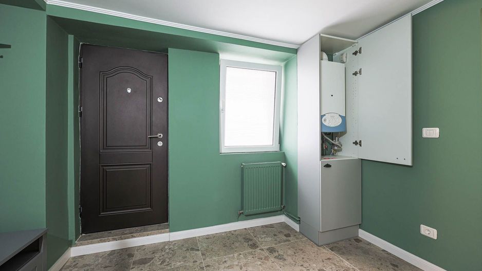 Apartament 95 mp pe Iuliu Maniu la casă, curte proprie inchisa - Poză 3