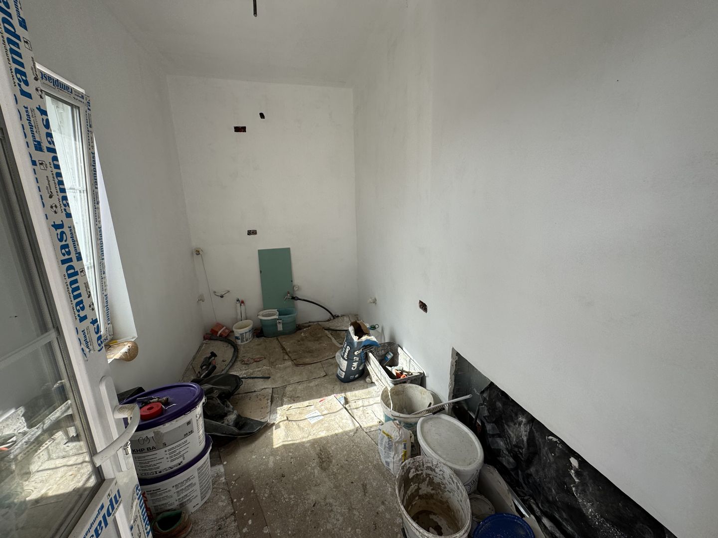 Casa Individuala Parter Sanmihaiu Roman,4 Camere,2 Bai,Proiect Modern - Poză 12