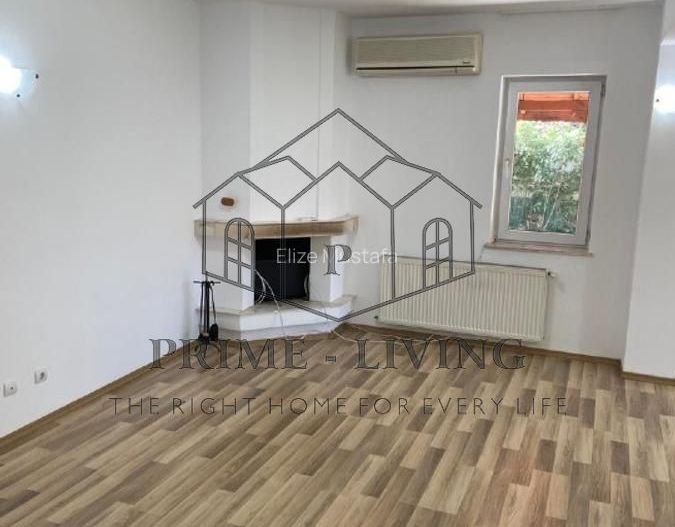 VILA CU 3 DORMITOARE IN COMPLEX REZIDENTIAL PE IANCU NICOLAE - Poză 2