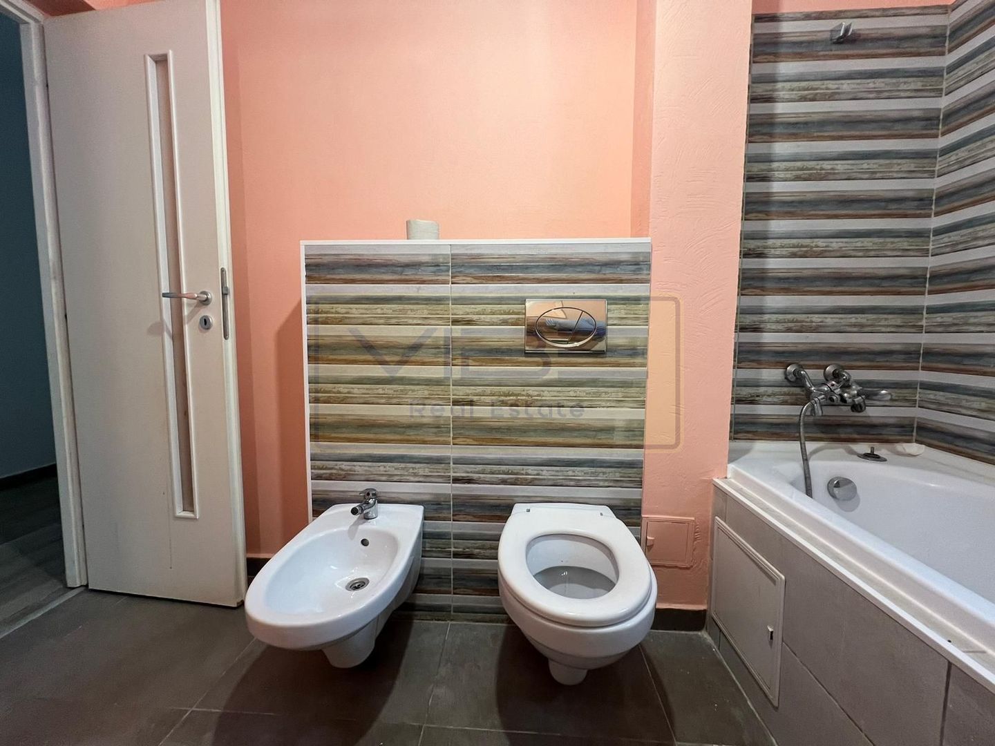 Apartament 2 camere open-space + parcare Valea Adanca - Poză 17