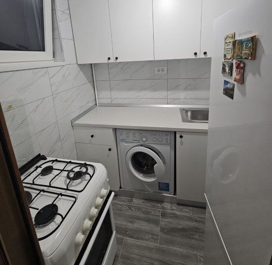 Garsonieră cochetă Titan, etaj 3/4, zonă liniștită - Poză 6