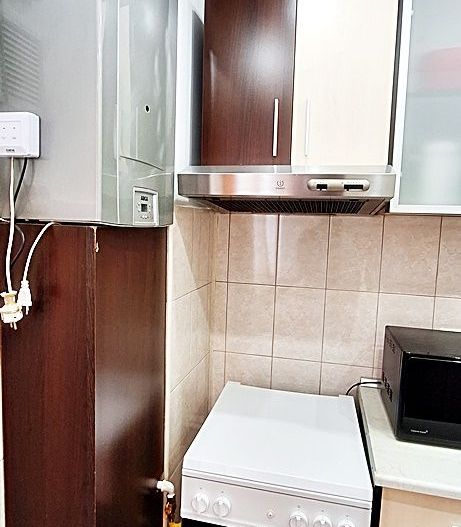 Zona Astra, str. Traian garsoniera mobilata, etaj 3, pret 63000 euro - Poză 10