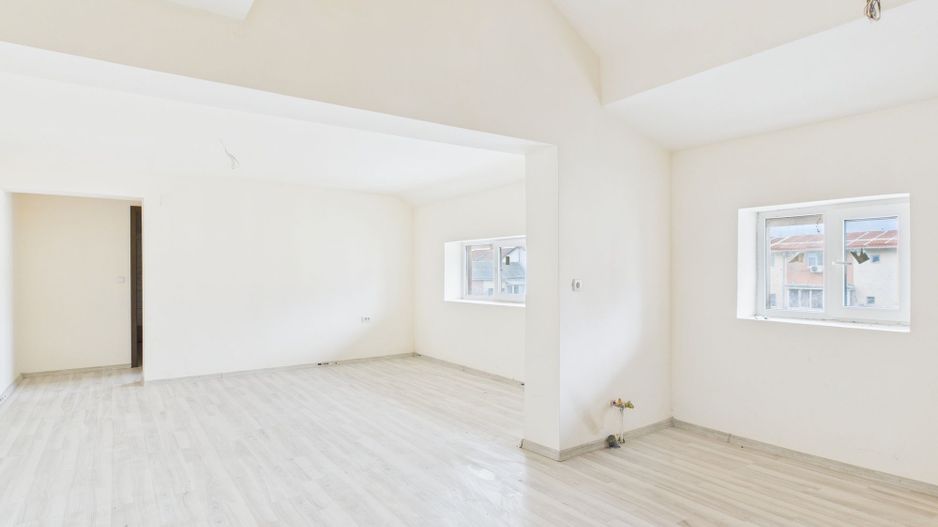 Apartament 2 camere + pod, 78 mpu, Buziașului - Poză 4