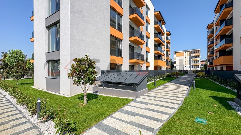 3 camere etaj intermediar imobil nou Intre Lacuri - Poză 3