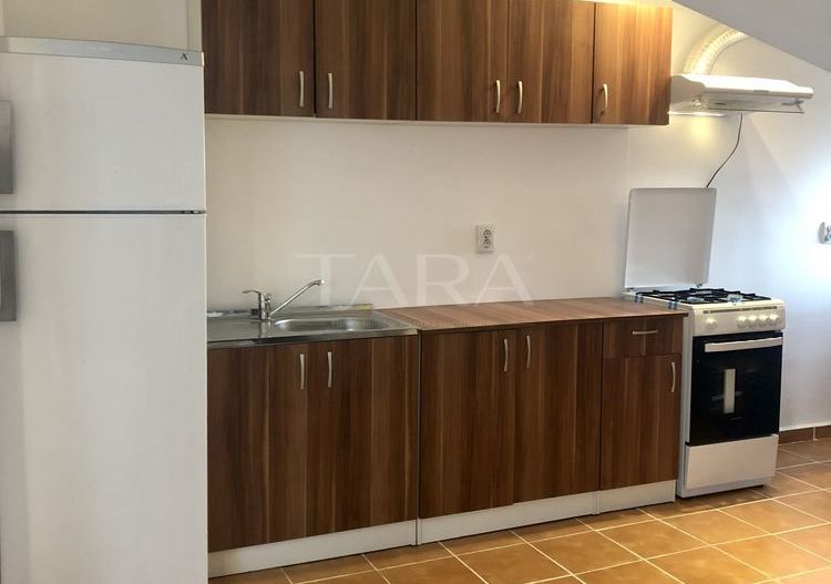 Apartament 2 camere la mansarda - Spatiu si lumina. - Poză 4