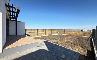 COMISION 0! Duplex finalizat - 5 camere, 3 bai. Panouri fotovoltaice. - Poză 12