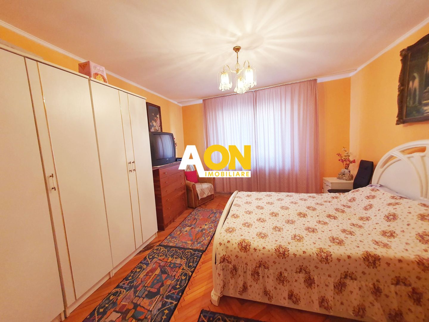 Casa 4 camere, 2 bai, 86 mp utili, renovata, zona Lipoveni - Poză 3