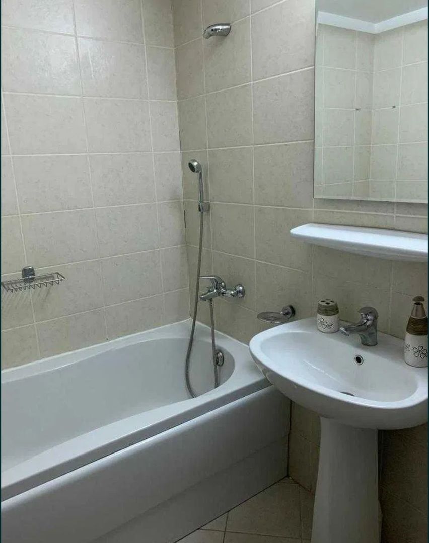 AP. 2 CAMERE ROSE GARDEN, PARCARE, CENTRALA, BUCATARIE OPEN-SPACE - Poză 6