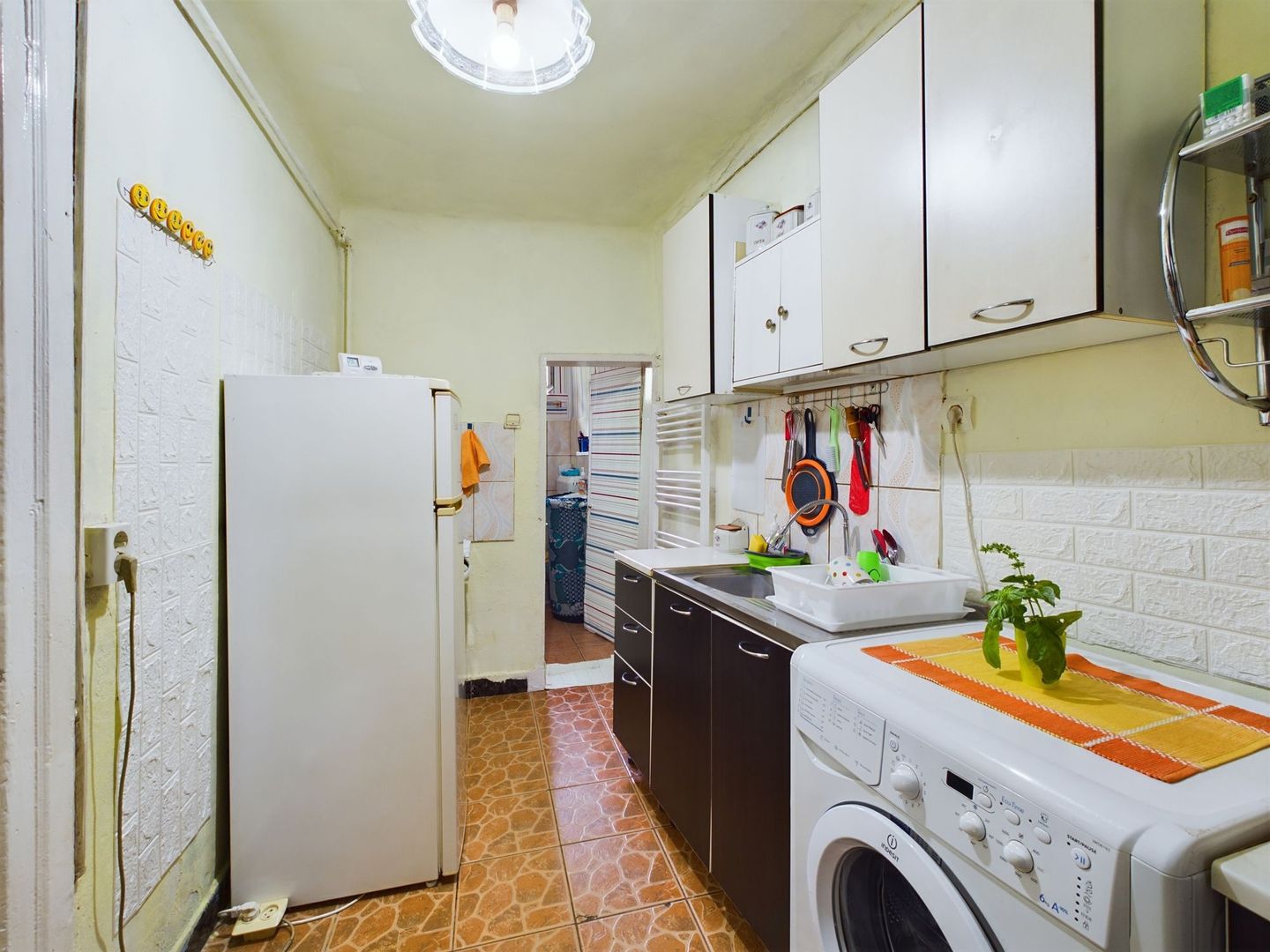 Apartament cu 1 cameră pe Strada Desseanu - Poză 5