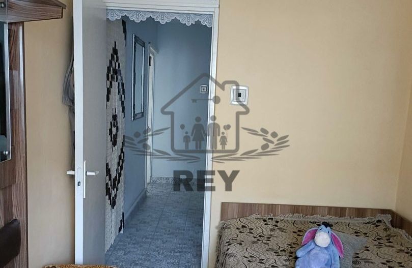 Apartament cu 3 camere de vânzare | Zona Valea Aurie, Sibiu - Poză 6