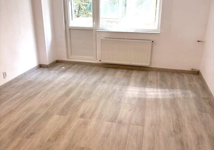 Vânzare Garsonieră Decomandată Lux Renovată Complet, Etaj 2/8, 1 Min Mall Vitan - Poză 1