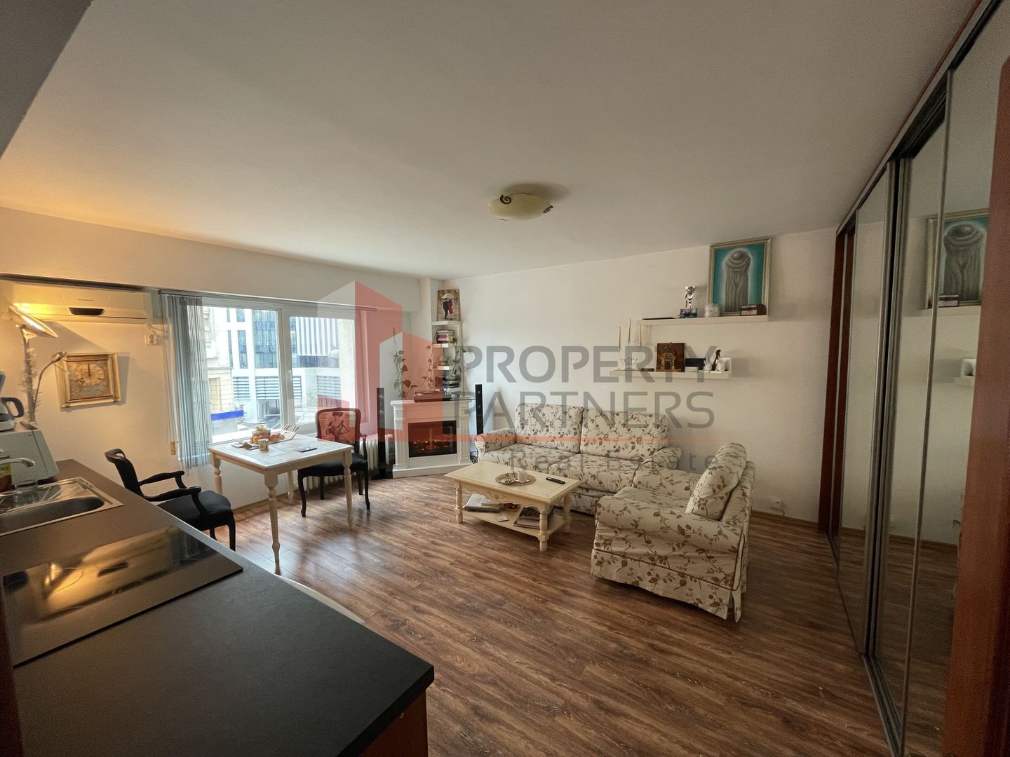 Apartament Piata Victoriei | Investitie - Airbnb - Poză 4